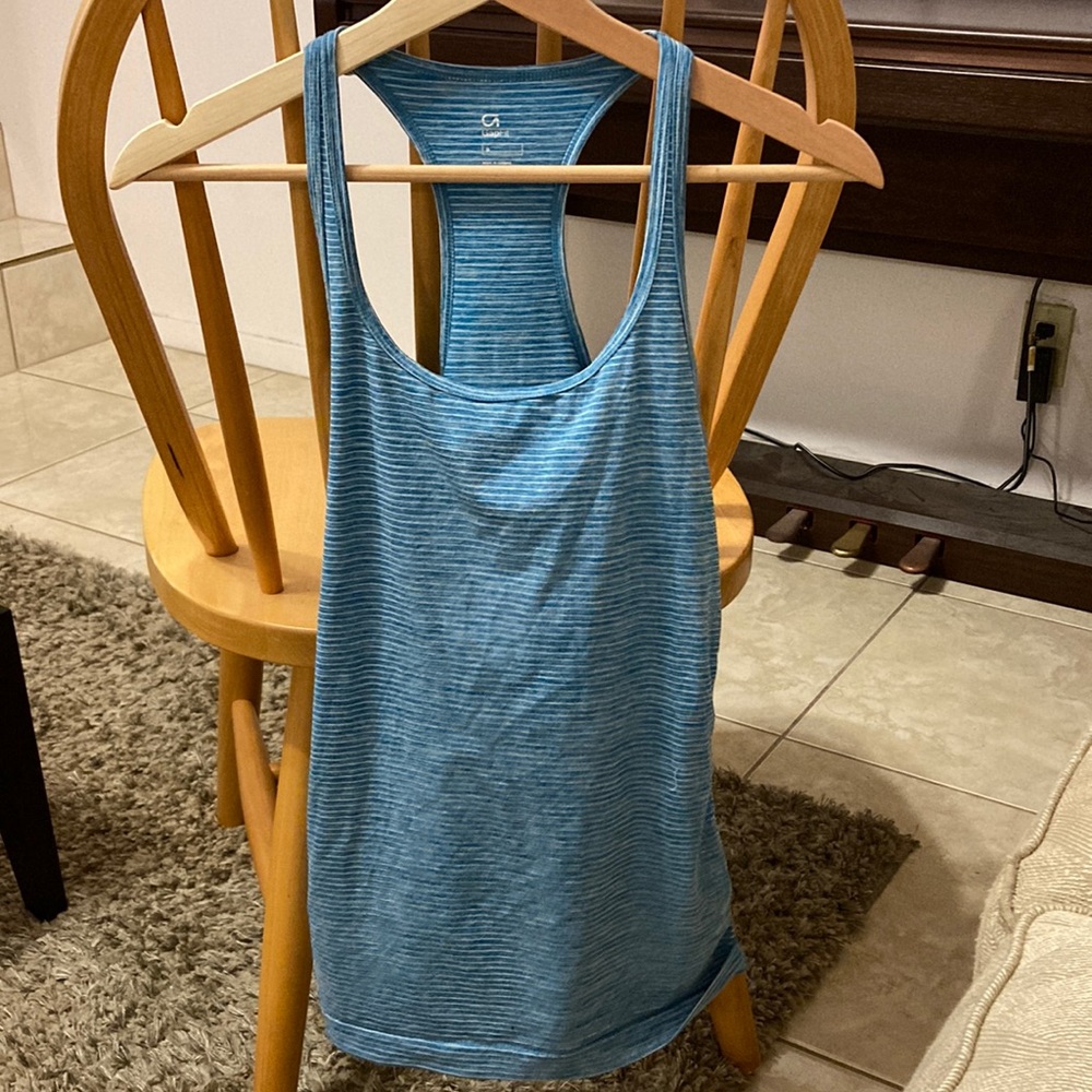 Gap fit racer back tank
